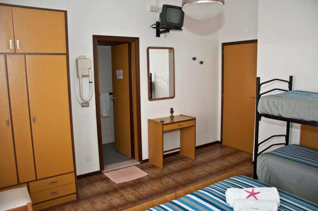 Hotel Villa Dei Fiori Bellaria-Igea Marina Pokoj fotografie